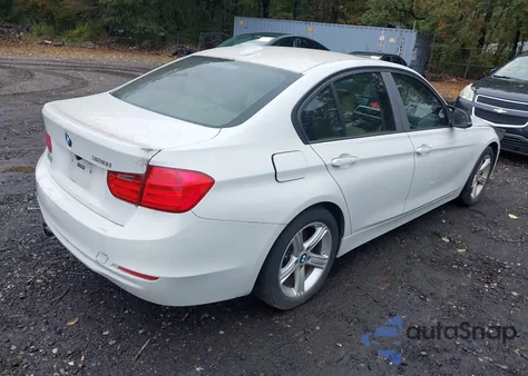 2012 BMW 328I z USA, uszkodzony, nr VIN WBA3A5C55CF341620
